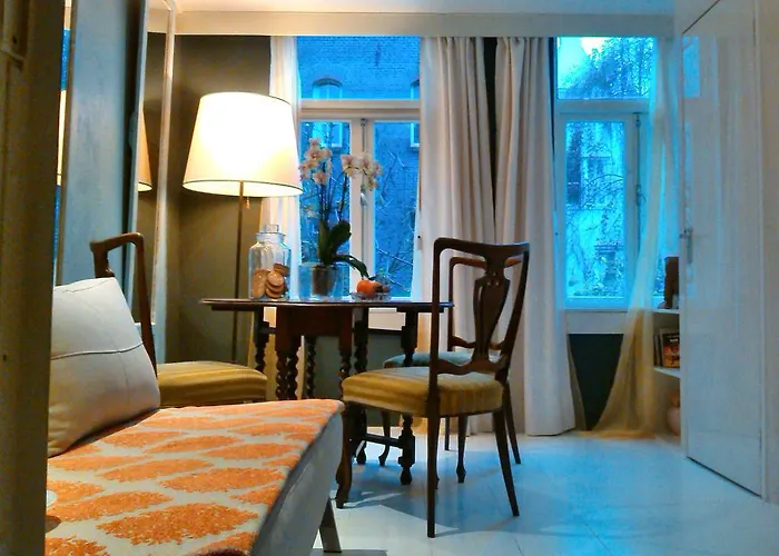 Miss Jordaan For Quiet Travellers Panzió